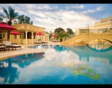 Descubre el lujo y la comodidad del Hotel Sheraton Tunis en Túnez: ¡una experiencia inolvidable!