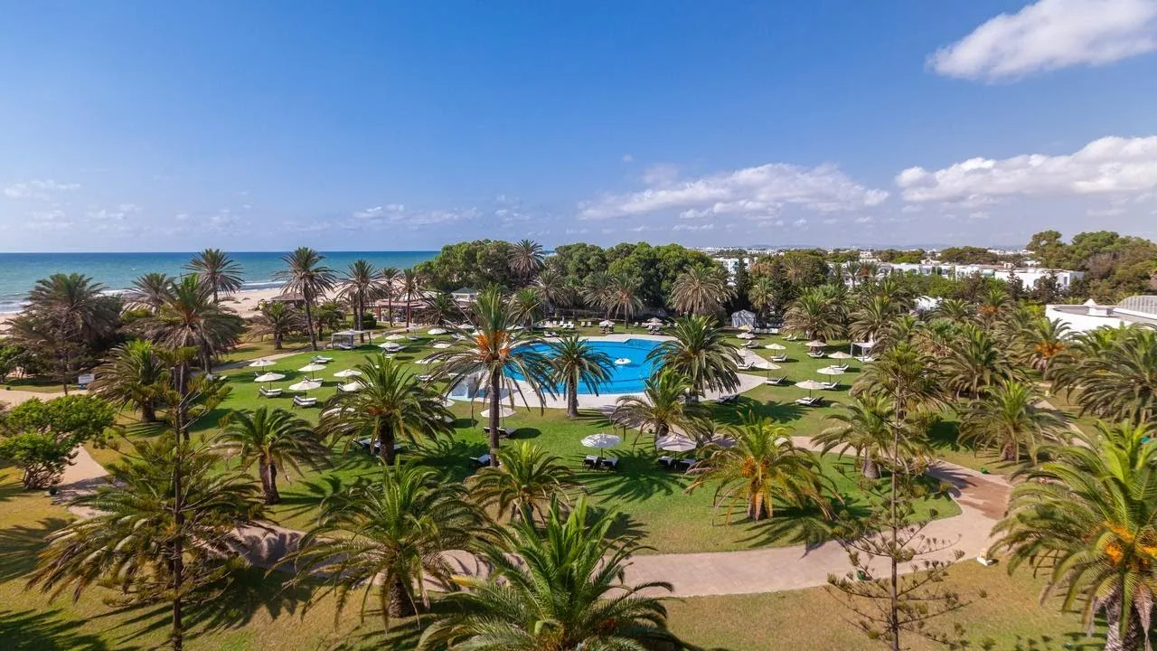 Descubre la Exclusividad del Hotel TUI Blue Oceana Suites en Hammamet, Túnez: Tu Oasis de Lujo en el Mediterráneo